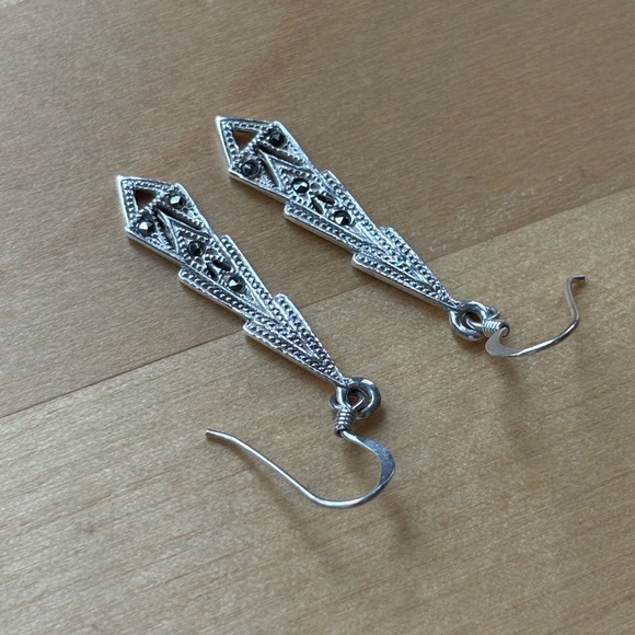 Vintage Art Deco-Inspired Artisan 925 Silver Marcasite Earrings - Picture 3 of 10
